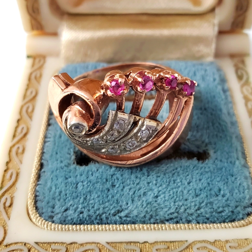 Watch Video / Antique Edwarian 14K ROSE GOLD SAPPHIRE DIAMOND RING - Picture 3 of 12